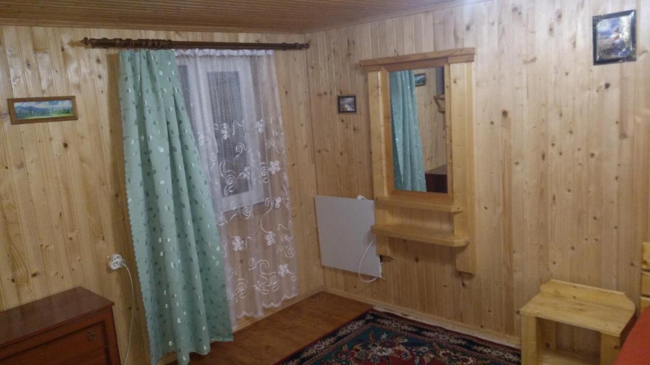 Базилік Люкс Lägenhet Jaremtje Exteriör bild